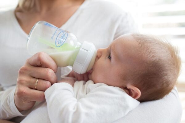dr. brown’s options+ anti colic bottle | brede halsfles 150 ml glas