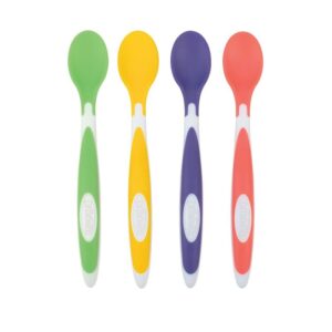 Vier kleurrijke soft tips lepeltjes van Dr. Brown in groen, geel, paars en rood met zachte punt voor het voeden van baby’s. Deze lepeltjes van Dr. Brown of dr brown zijn ideaal bij de eerste hapjes en vormen een handige aanvulling naast een babyfles of drinkfles.
